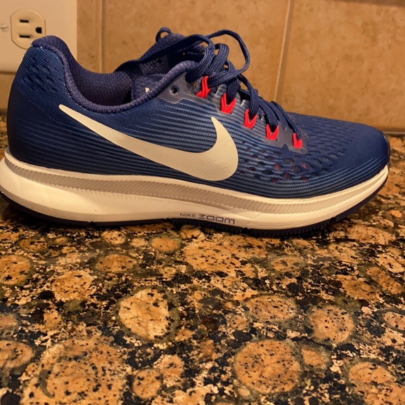 Nike Air Zoom Pegasus 34 Women’s running shoes - Picture 2 of 12